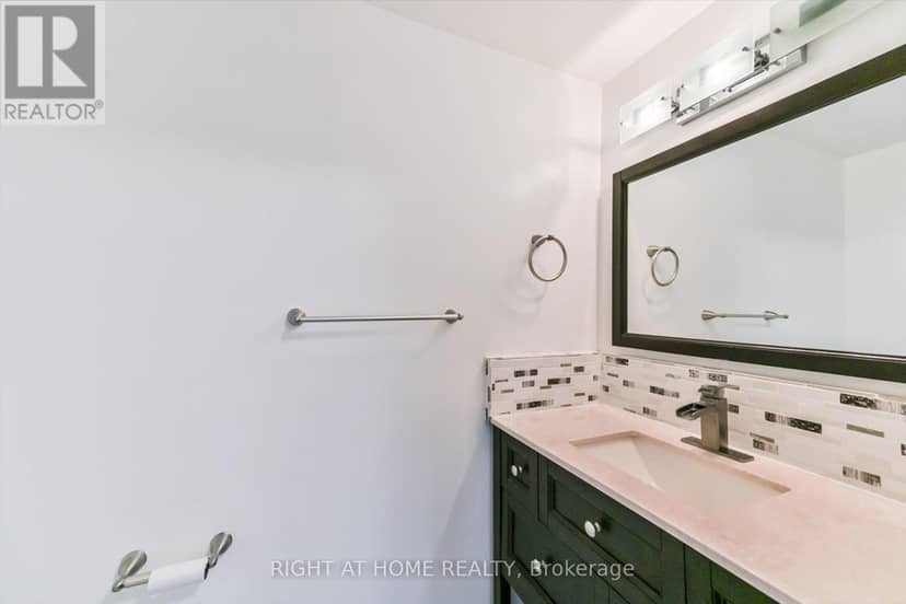 57 Hopkinson Crescent — photo 19 of 40