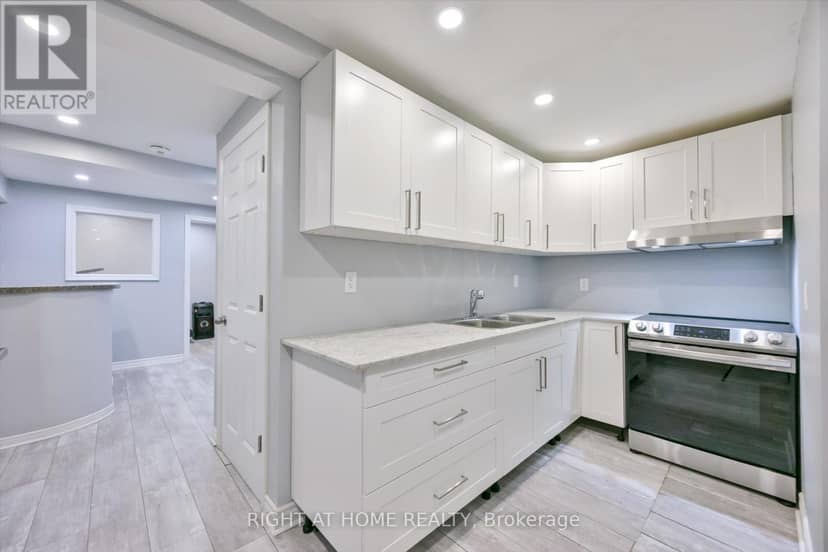 57 Hopkinson Crescent — photo 39 of 40