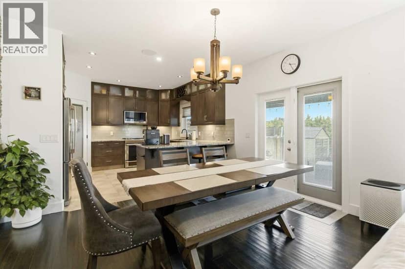 100 Dakin Drive — photo 10 of 40