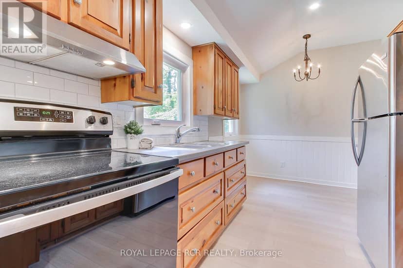 3967 Algonquin Avenue — photo 19 of 40