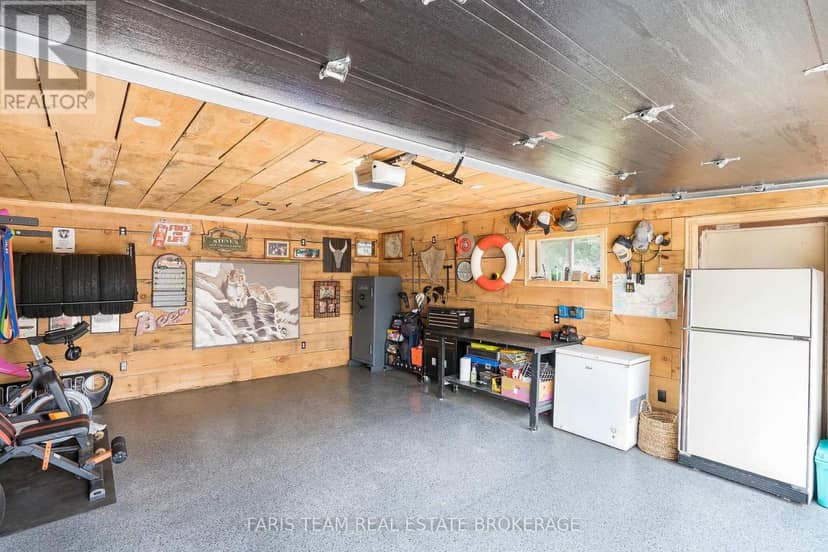 987 Isabella Street — photo 32 of 36