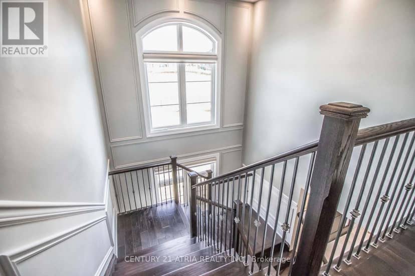 122 Burns Boulevard — photo 19 of 40