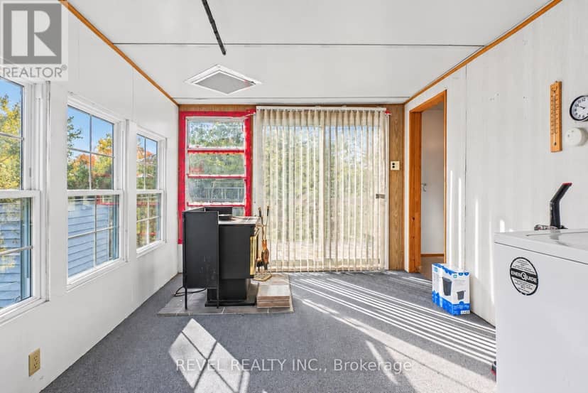 47 Coulson Avenue — photo 17 of 25