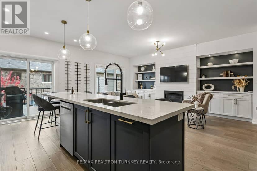 4 Gord Matthews Way — photo 14 of 40
