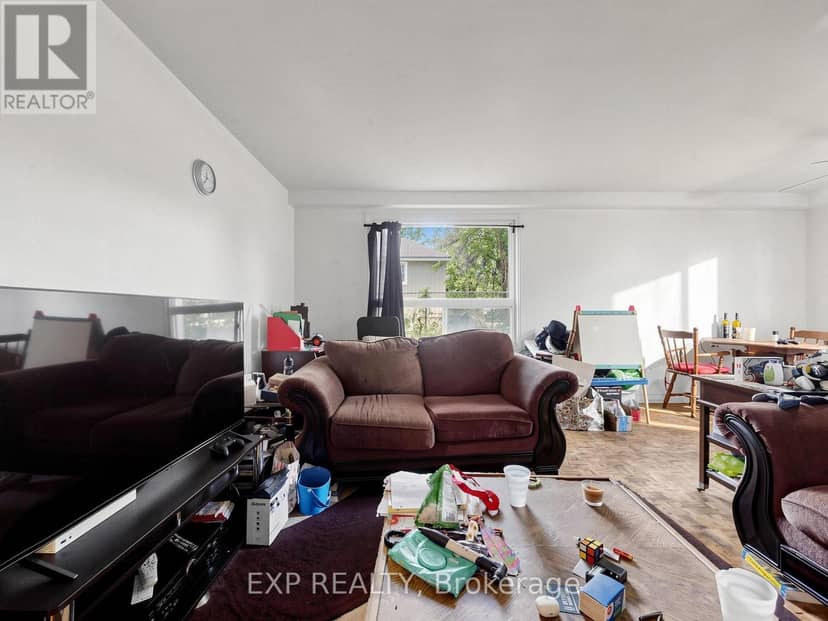 89 Donald Street — photo 23 of 40