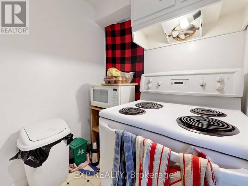 89 Donald Street — photo 26 of 40