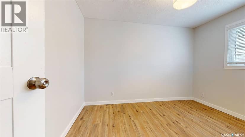 108 Griffin STREET — photo 25 of 40