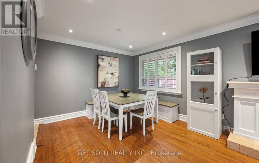 136 Prince George Drive, Toronto, photo 6