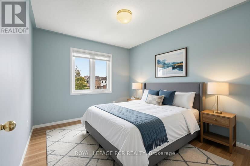 105 Hanton Crescent — photo 24 of 40