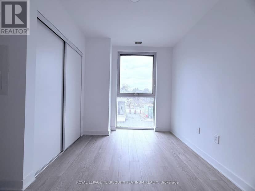 111 - 2782 Barton Street E — photo 12 of 15