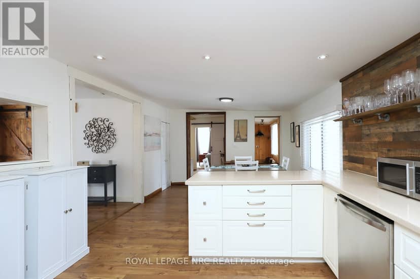 1 John Avenue — photo 16 of 38