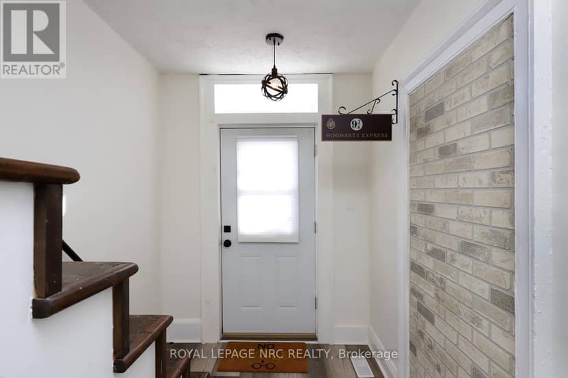 1 John Avenue — photo 27 of 38