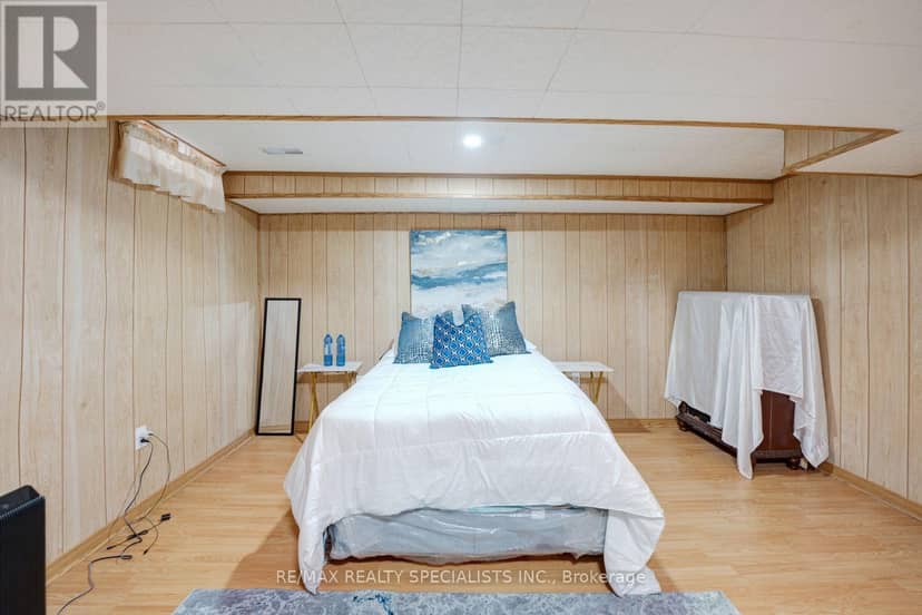 1754 Upper Gage Avenue — photo 35 of 40