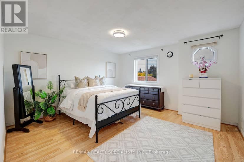 1754 Upper Gage Avenue — photo 18 of 40