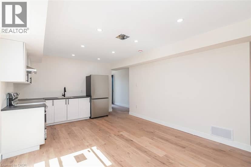 60 WILLIAM Street — photo 29 of 40