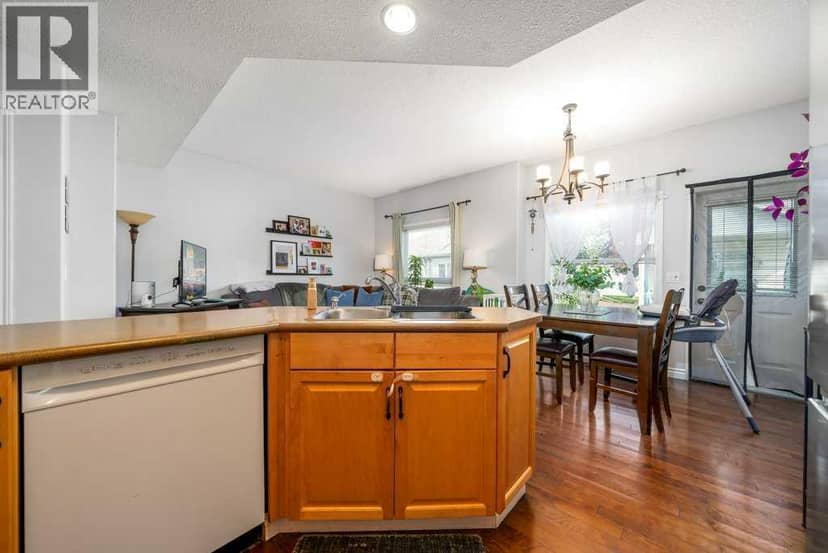 316 Washington Way SE — photo 13 of 35