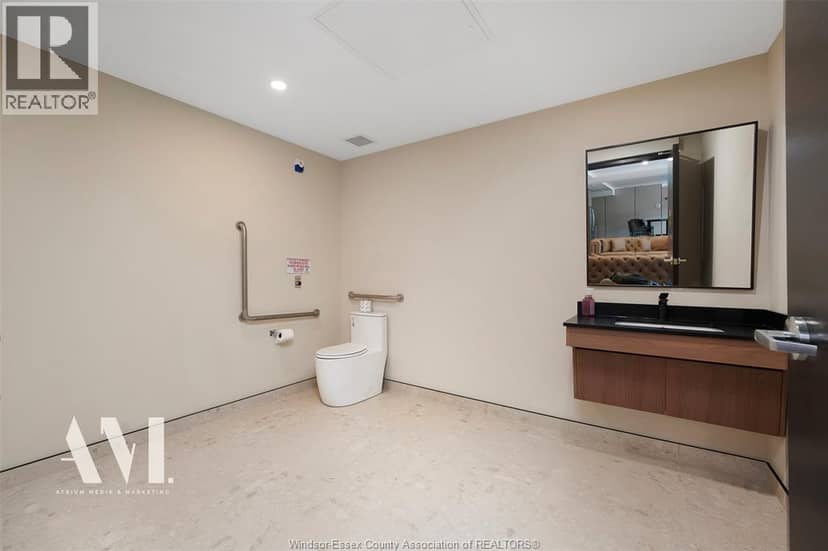 4400 Laurier Parkway Unit# 533 — photo 26 of 35