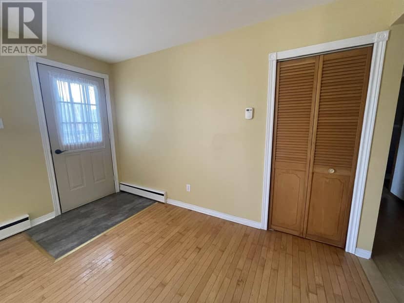 40 Frances ST — photo 16 of 40