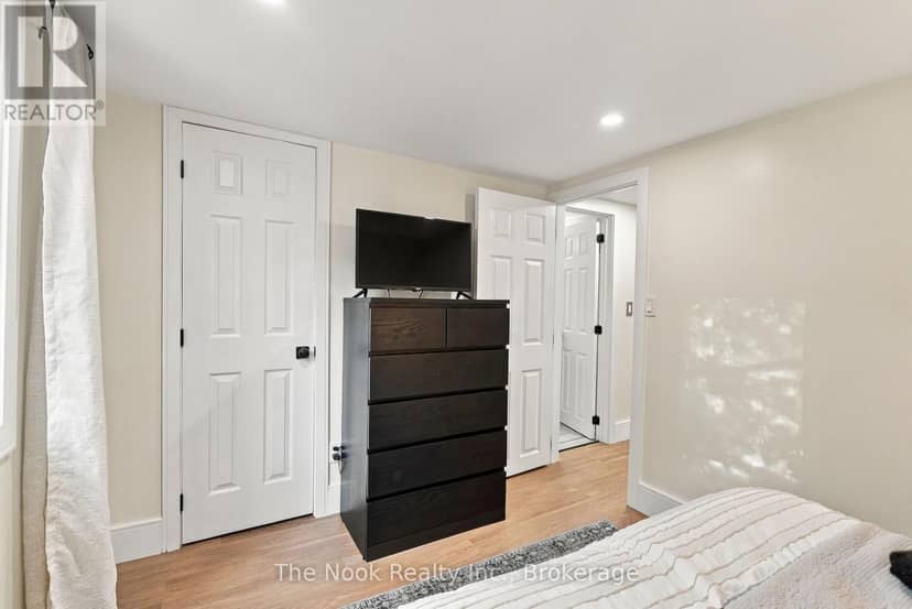 28 Purdy Street — photo 31 of 40