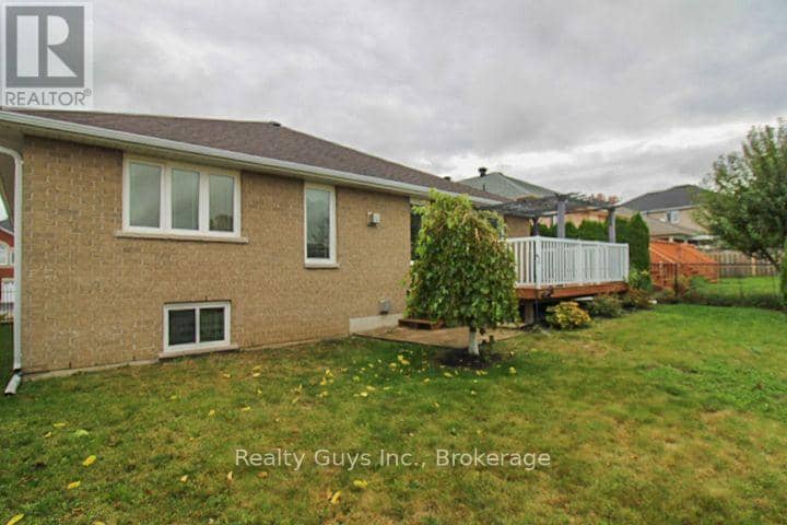 1682 Keppler Crescent, Peterborough, photo 4