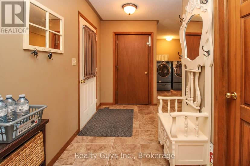668 Brealey Drive — photo 25 of 40