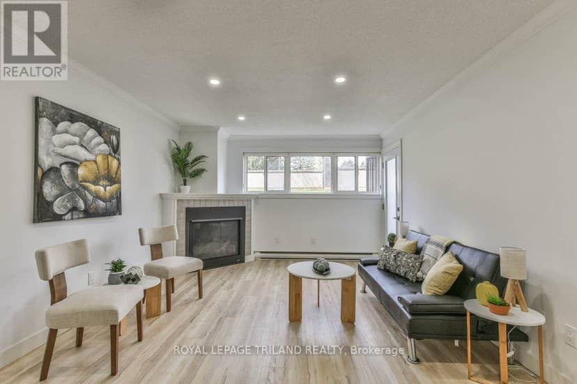 104 - 5 Jacksway Crescent — photo 18 of 37