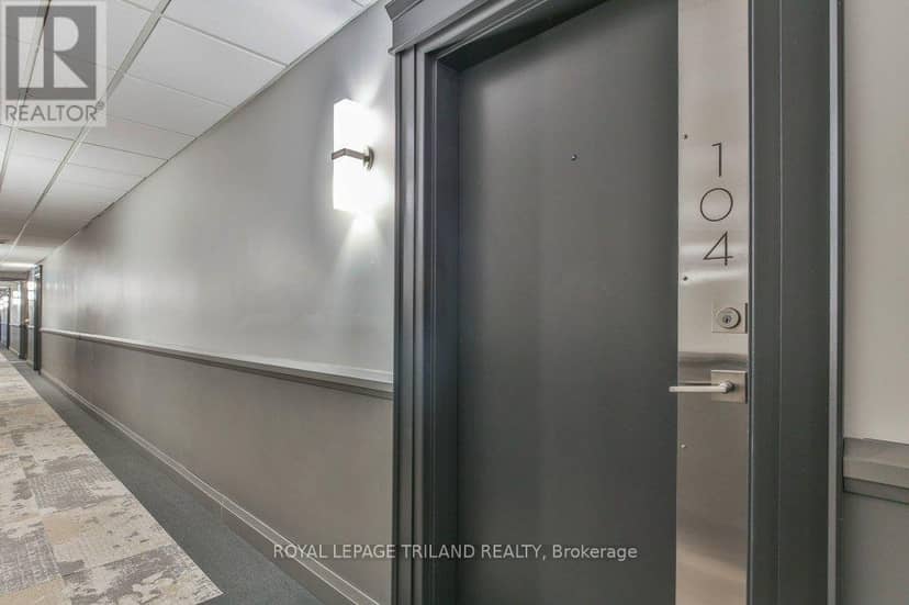 104 - 5 Jacksway Crescent, London North, photo 8