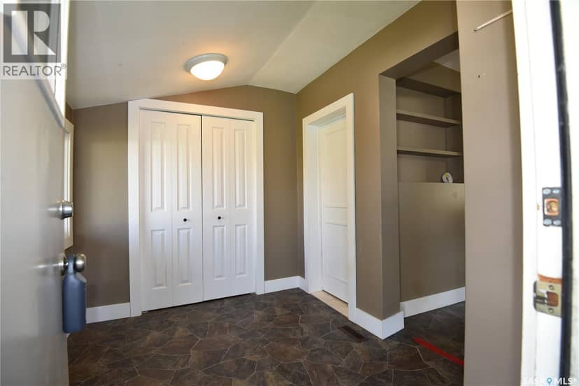 403 2nd STREET W, Nipawin, photo 3