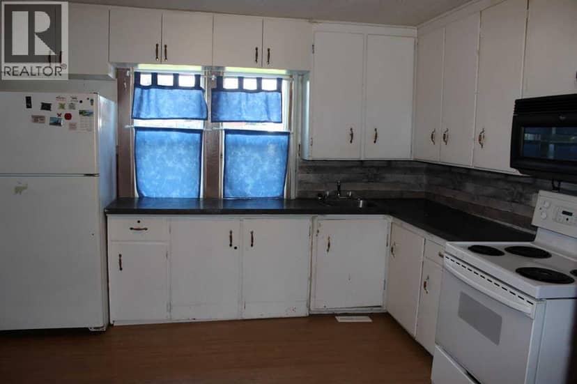 405 4 Avenue — photo 11 of 23