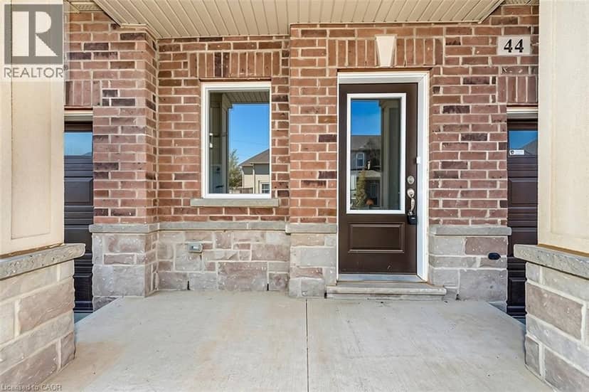 205 THAMES Way Unit# 44, Mount Hope, photo 2