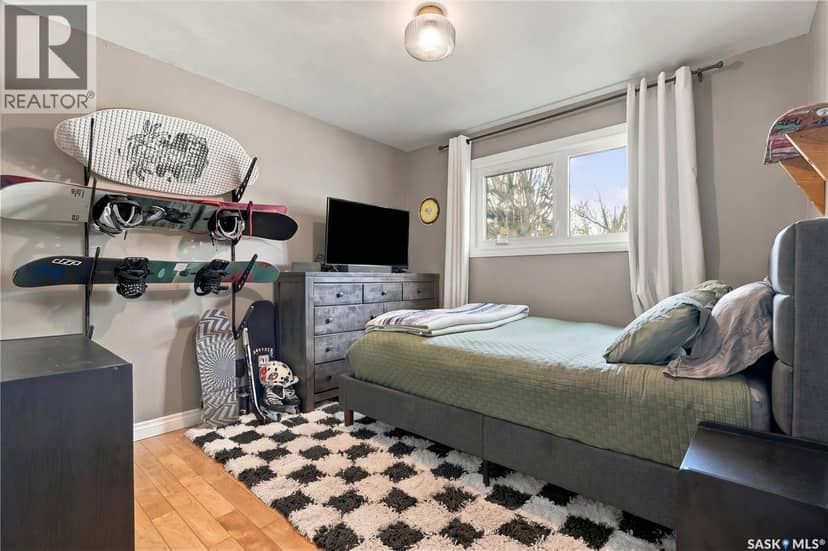 95 St Lawrence CRESCENT — photo 24 of 40