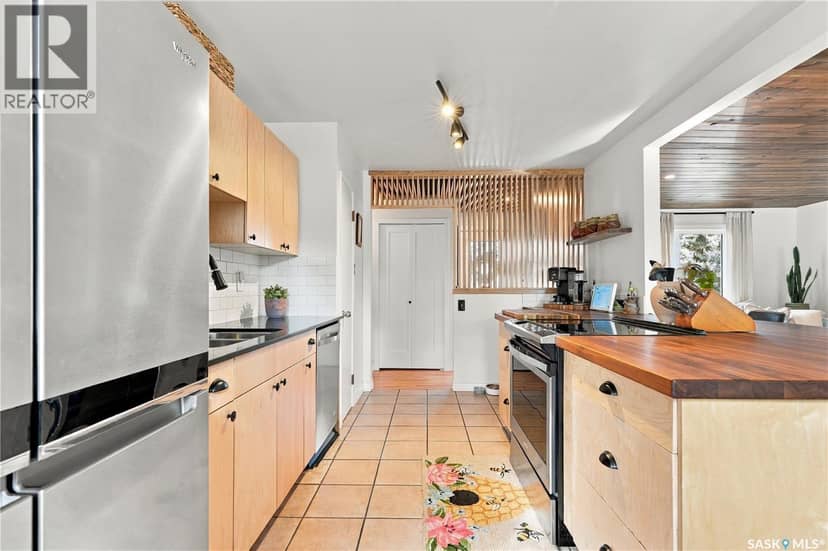 95 St Lawrence CRESCENT — photo 17 of 40