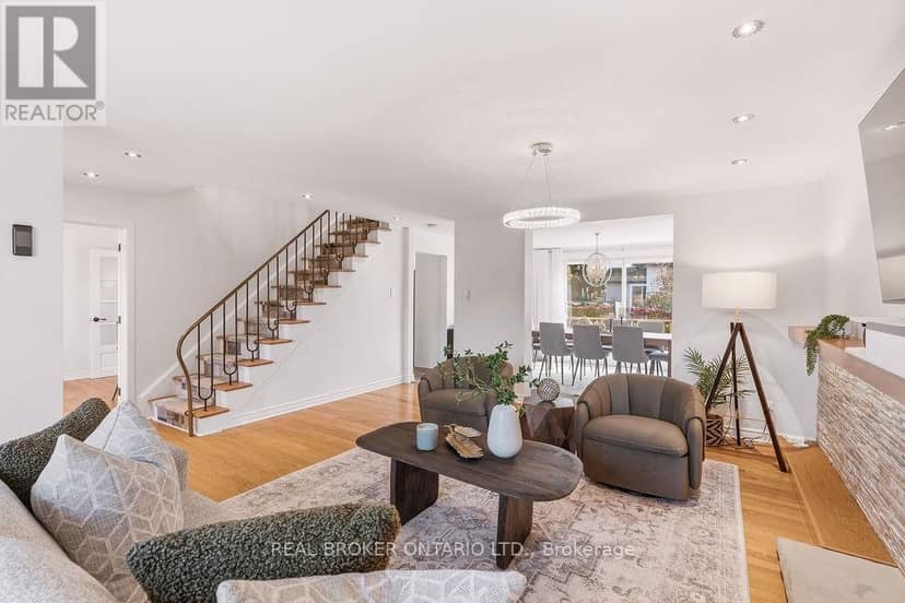 101 Queensline Drive, Ottawa, photo 7