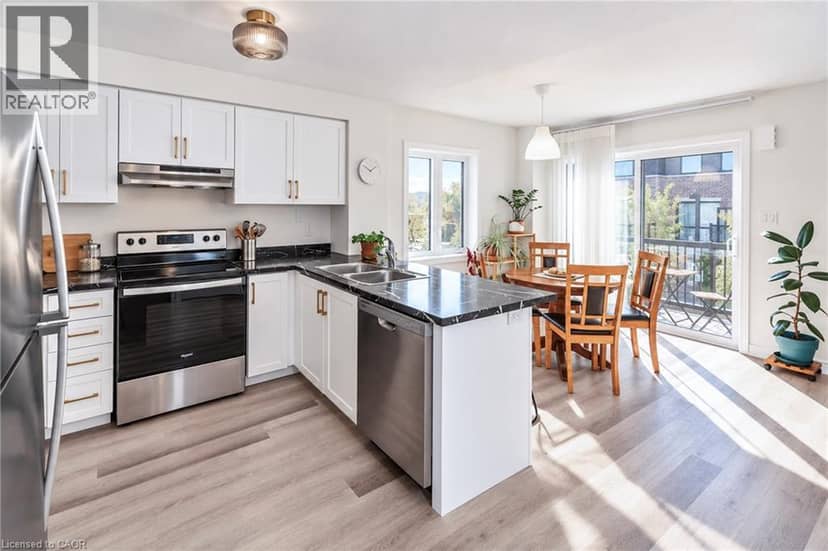 31 DRYDEN Lane, Hamilton, photo 6