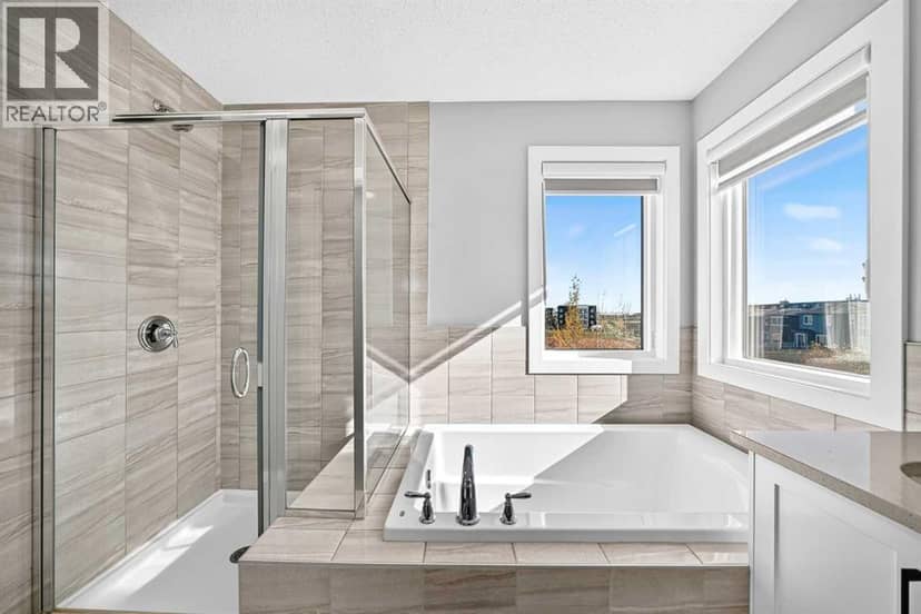 122 belmont Crescent SW — photo 33 of 40