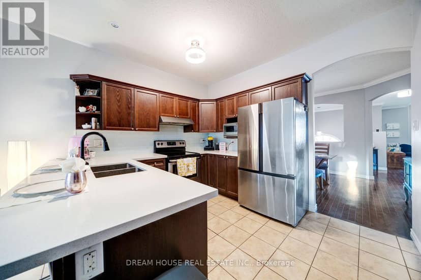 186 Fenning Drive — photo 12 of 33