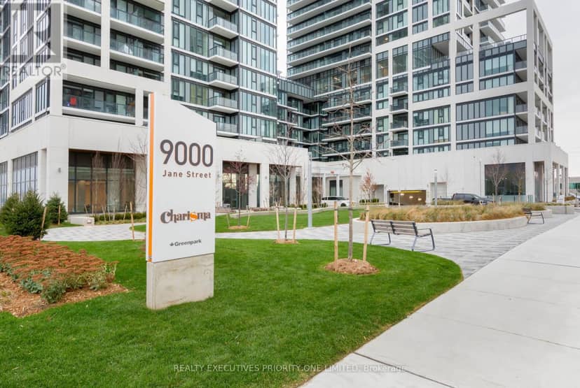 923 - 9000 Jane Street, Vaughan, photo 2