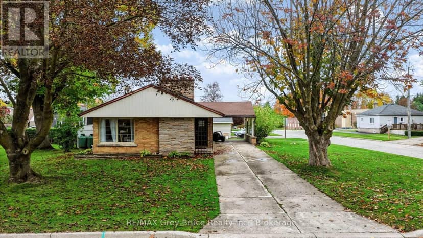 112 8th Street S, Arran-Elderslie, photo 2