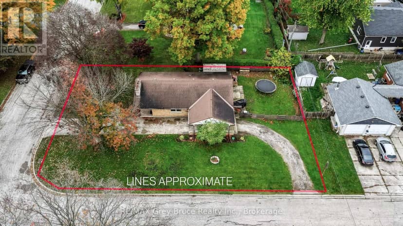 112 8th Street S, Arran-Elderslie, photo 4