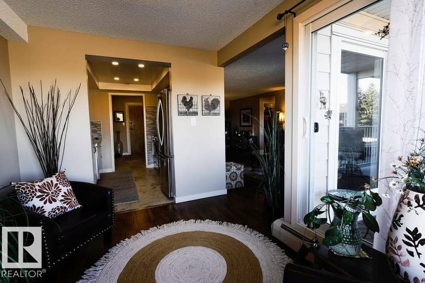 #333 4404 122 ST NW — photo 9 of 40