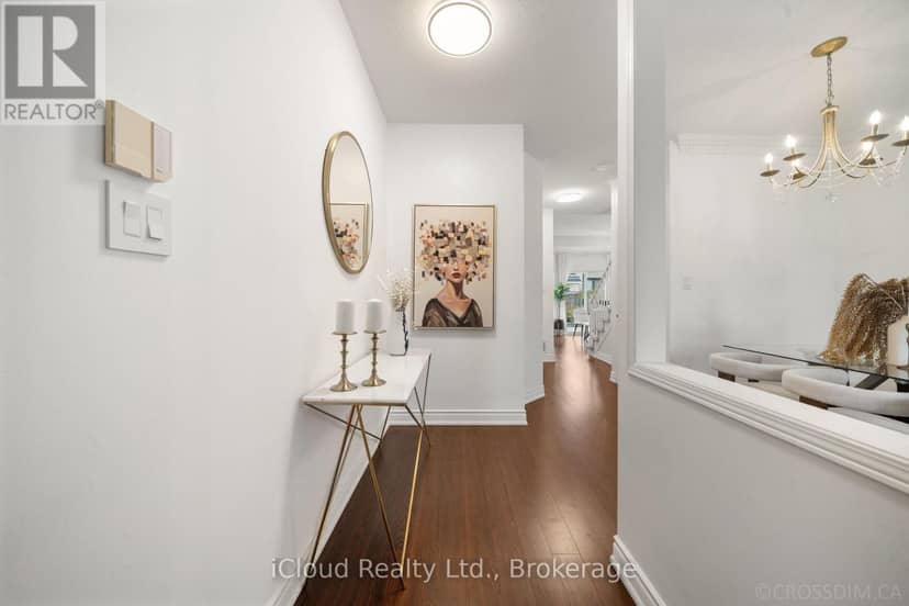 60 Tuscana Boulevard — photo 8 of 40
