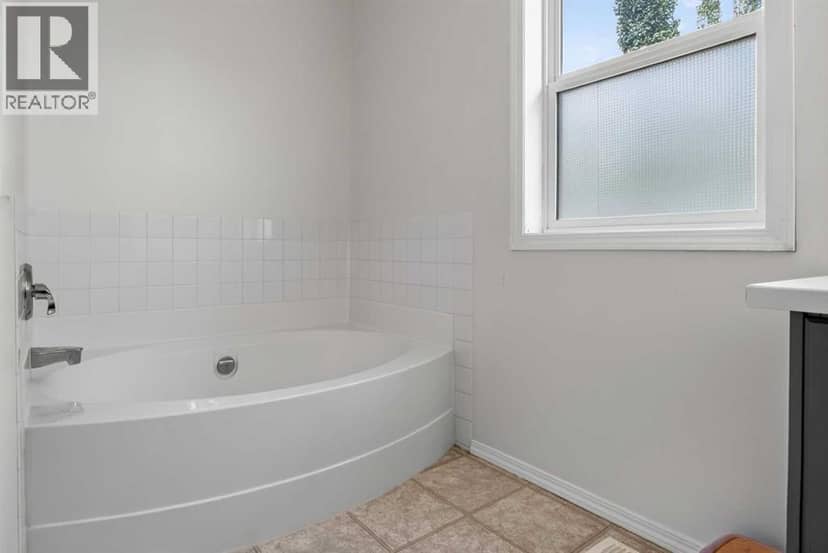 22 Evansbrooke Way NW — photo 29 of 40