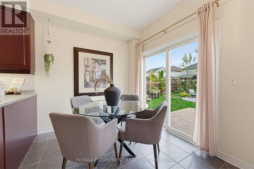 63 Golden Iris Crescent, Hamilton, photo 8