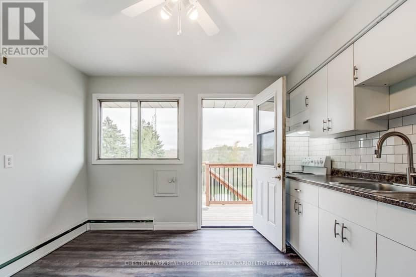 105 Dixon Street — photo 28 of 40