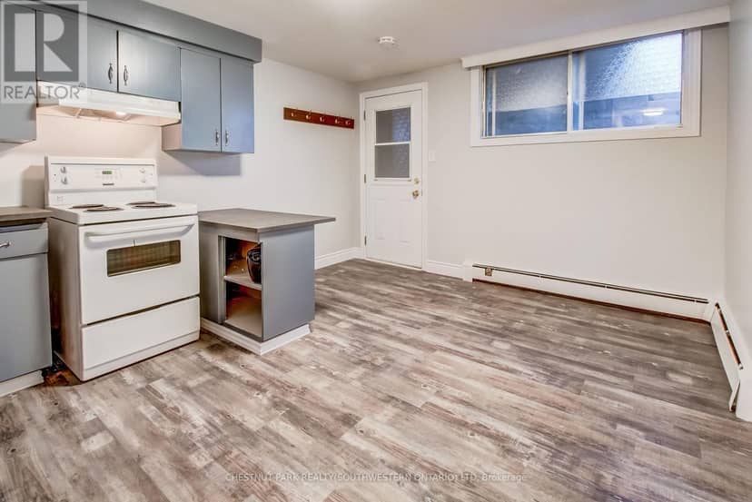 105 Dixon Street — photo 34 of 40