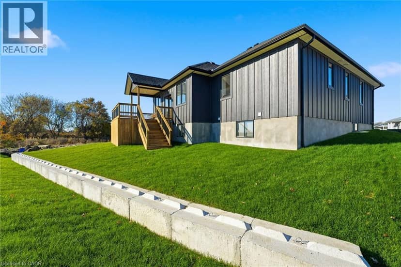 48 REBECCA Drive — photo 27 of 33
