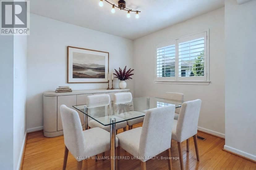 102 - 25 Esterbrooke Avenue — photo 10 of 27