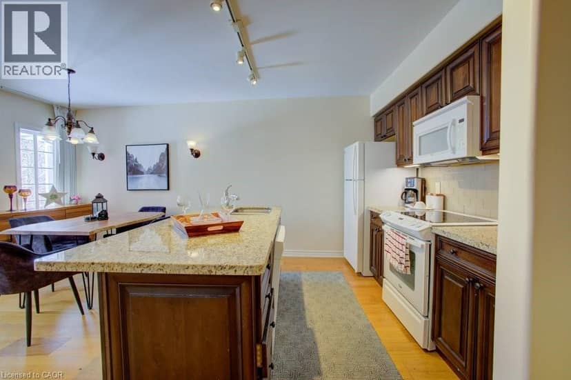 90 HIGHLAND Drive Unit# 2264, Shanty Bay, photo 7