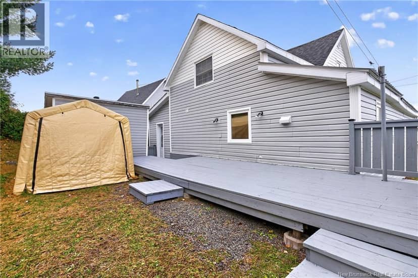 44 Sunset Drive — photo 28 of 32