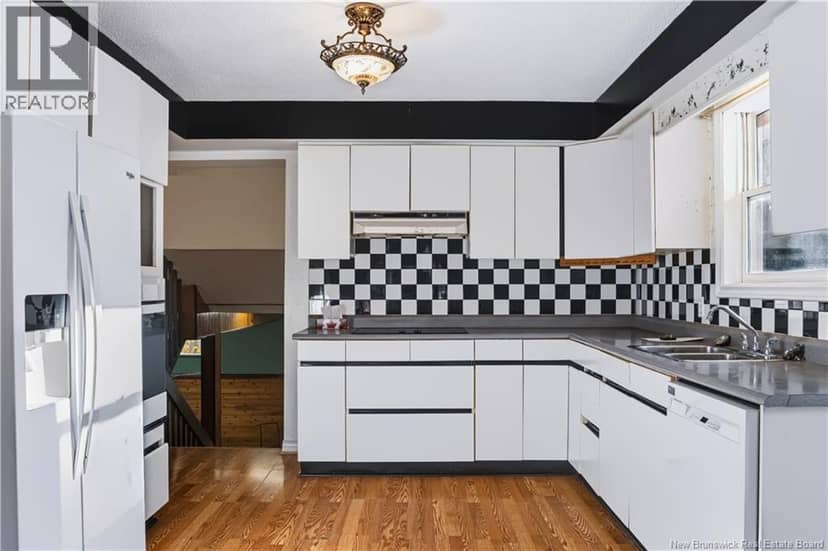1828 Route 640, Hanwell, photo 4
